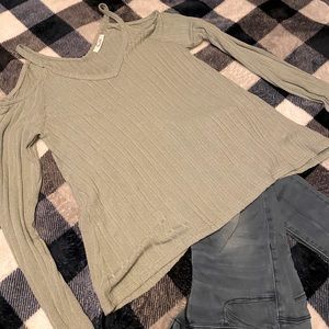 Cold shoulder ribbed sweater